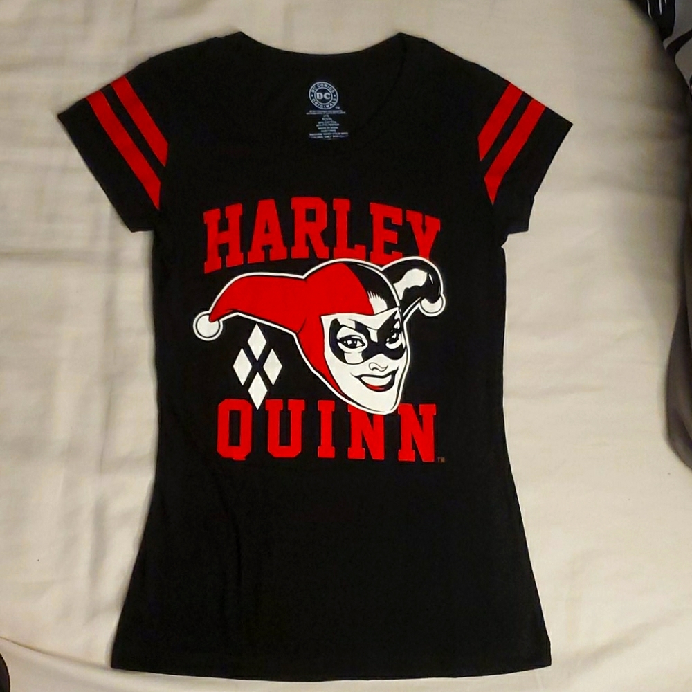 DC Harley Quinn Vintage Tee